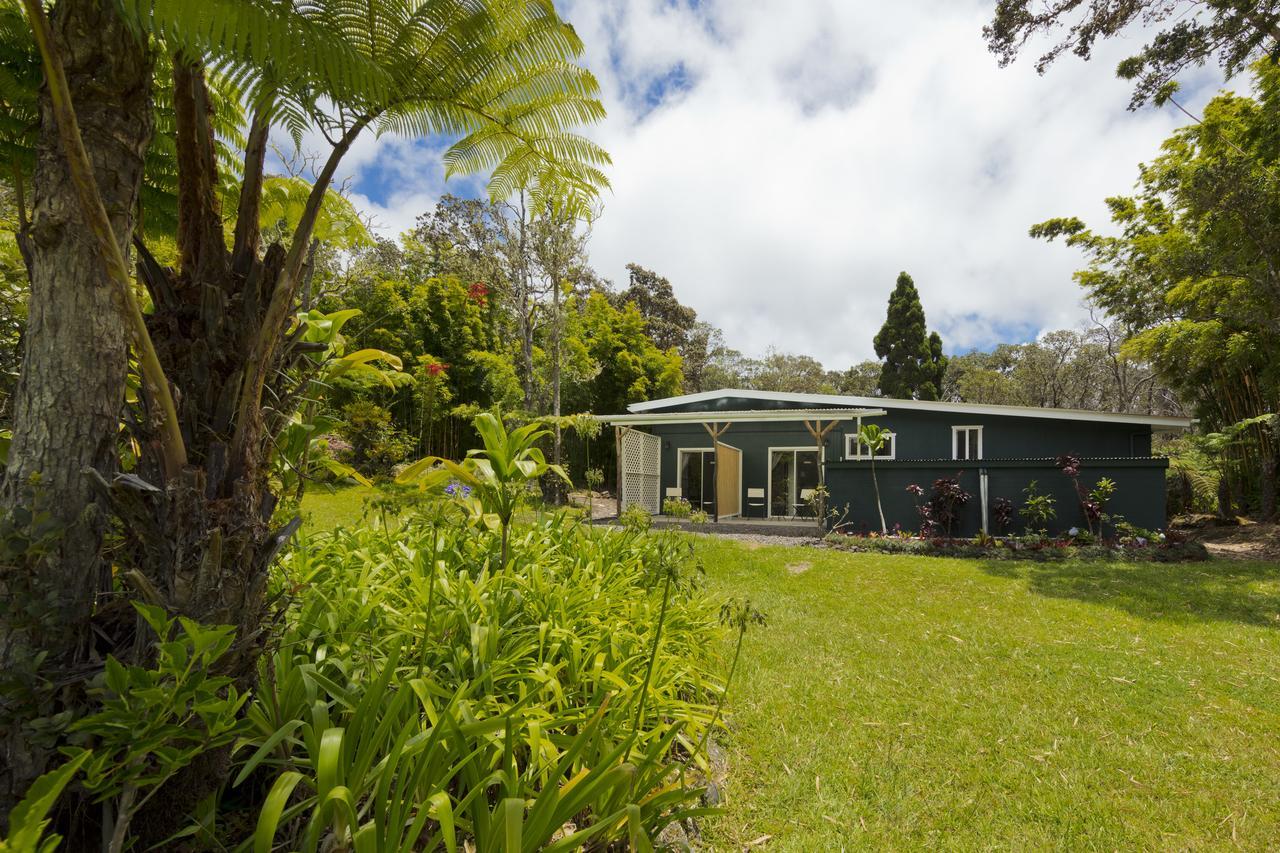 Hale 'Ohu Bed & Breakfast Volcano Exterior photo