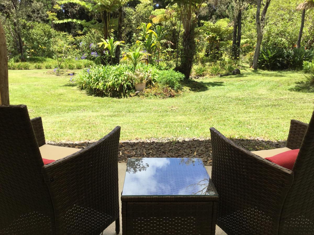 Hale 'Ohu Bed & Breakfast Volcano Exterior photo